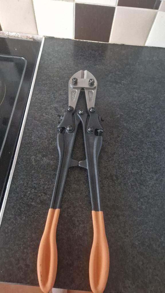 Magnusson Bolt Cutters 24 inch