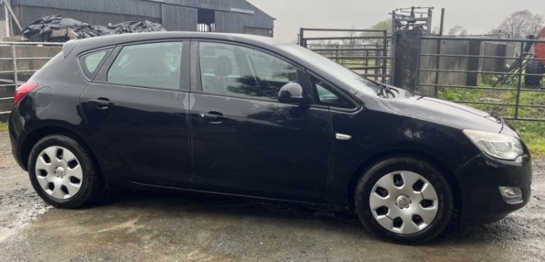 Vauxhall, ASTRA, Hatchback, 2011, Manual, 1248 (cc), 5 doors