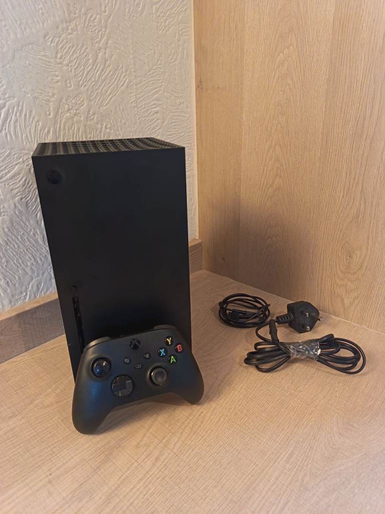 Xbox Series X 1TB Disc Edition Console