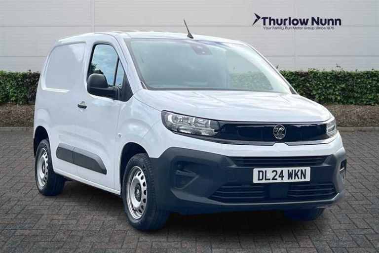 2024 Vauxhall Combo 1.5 Turbo D (100 PS) 2300 SWB Prime 5 Door Diesel Panel Van  Van Diesel Manual