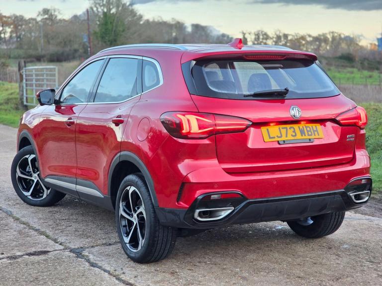 2023 MG MG HS 1.5 T-GDI PHEV SE 5dr Auto ESTATE PETROL/ELECTRIC Automatic