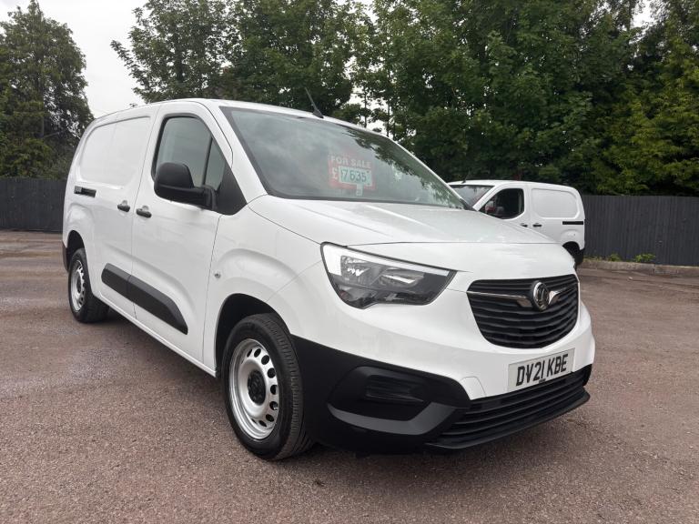 2021 Vauxhall Combo 2300 1.5 Turbo D 100ps H1 Dynamic Van PANEL VAN Diesel Manual
