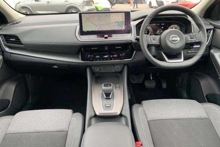 2025 Nissan Qashqai 1.3 DiG-T MH 158 N-Connecta [Glass Rf] 5dr Xtronic Automatic Hatchback Petrol...