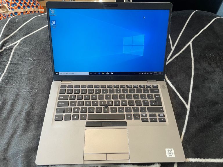 Dell Touchscreen Laptop | 16GB Memory | SSD | Intel Core i5 10TH Gen