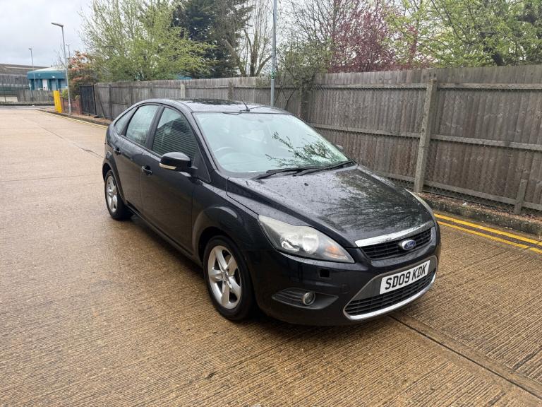 2009 Ford Focus 1.6 Zetec 5dr HATCHBACK Petrol Manual