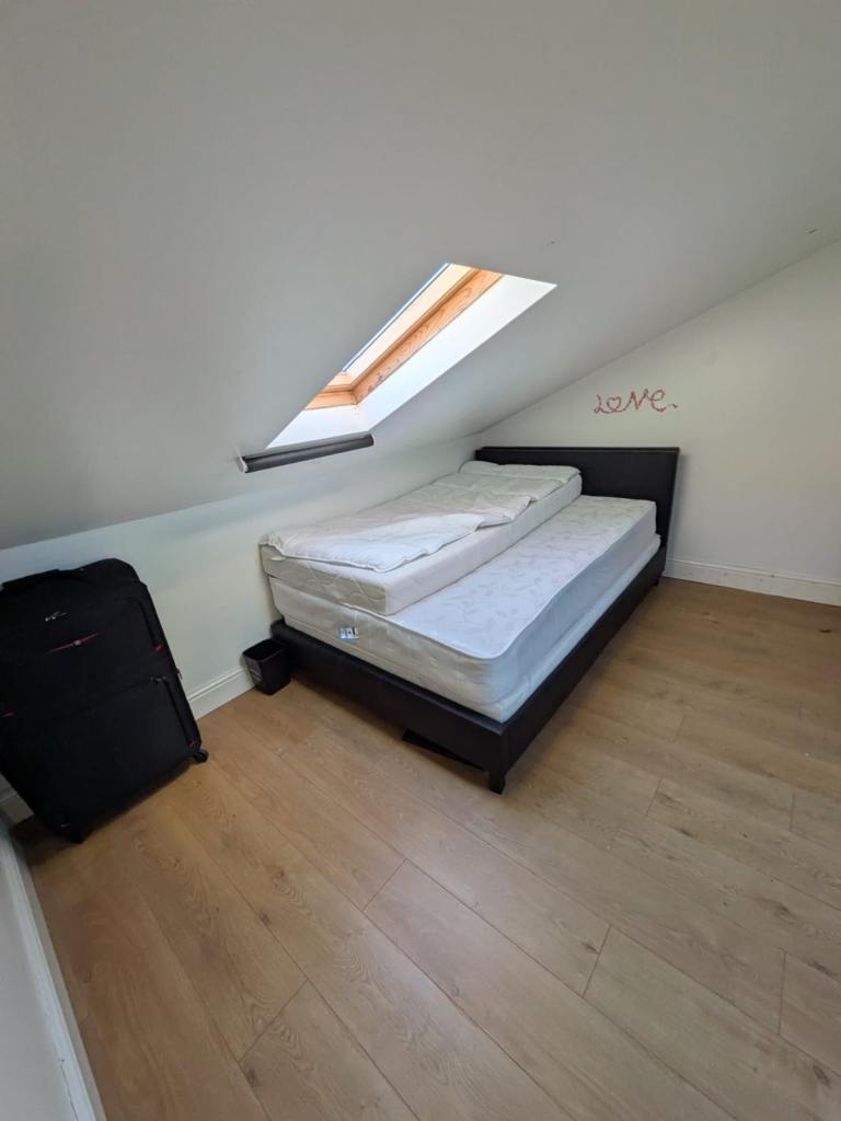  Ladies / Couple shared House Available for Rent