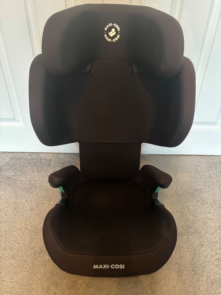 Maxi Cosi - ISO fix booster seat