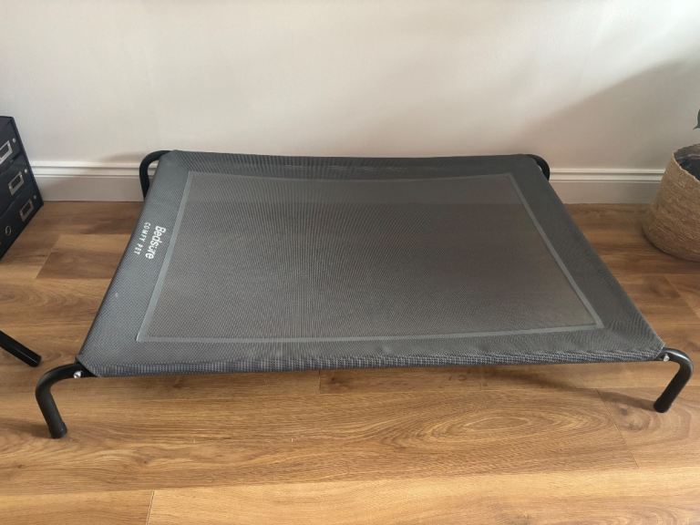Large dog place bed