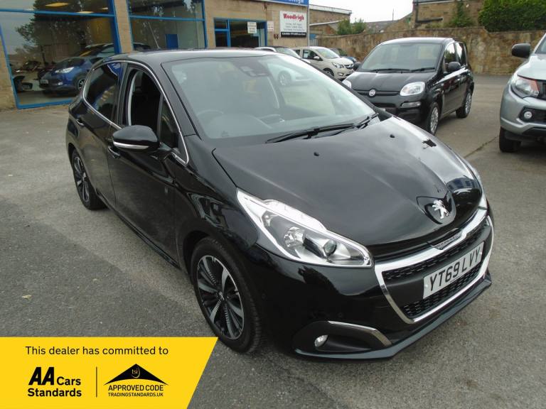 PEUGEOT 208 1.2 PureTech Tech Edition 2019