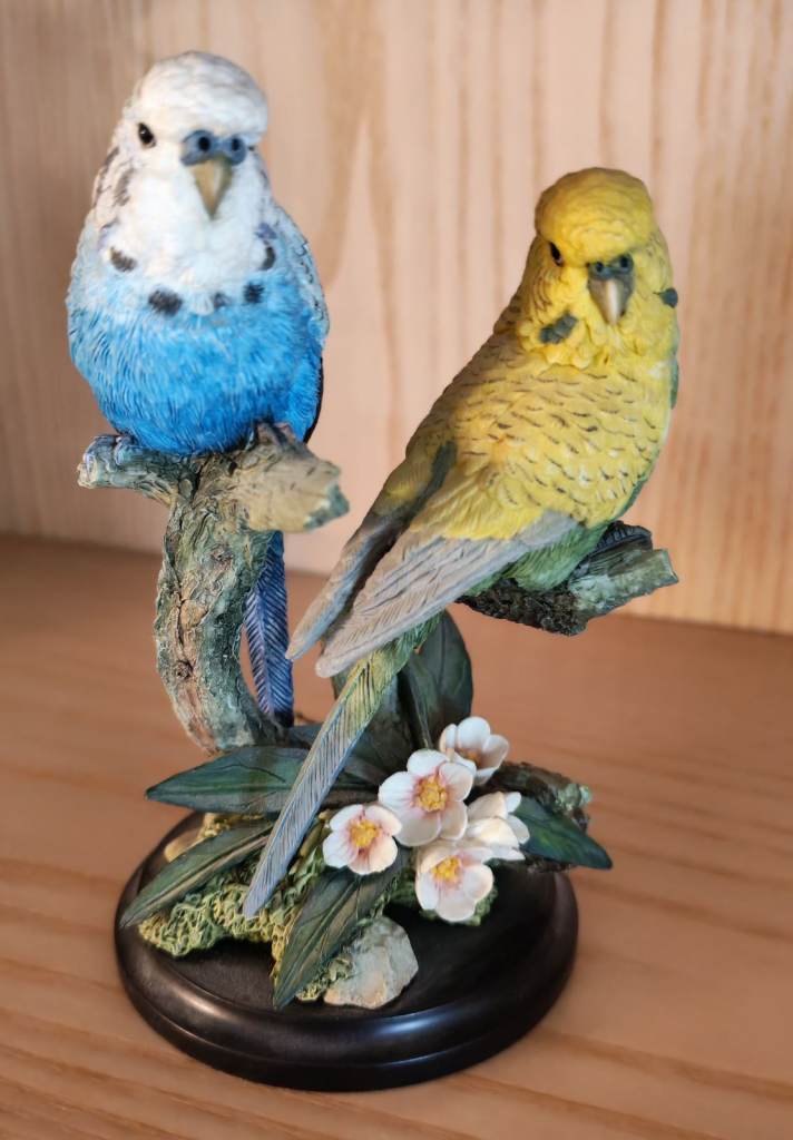 Four  " COUNTRY ARTISTS "  Bird Sculptures.