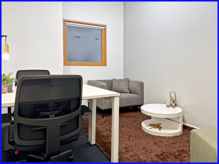 Cambridge - CB23 6DP, Unlimited office access in Regus Cambourne