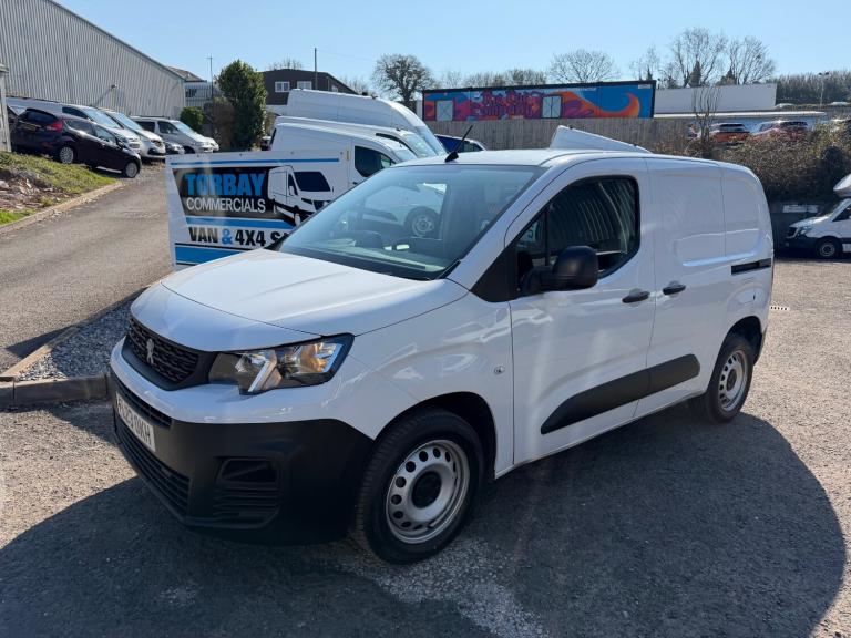 2023 Peugeot Partner 1000 1.5 BlueHDi 100 Professional Premium + Van PANEL VAN Diesel Manual