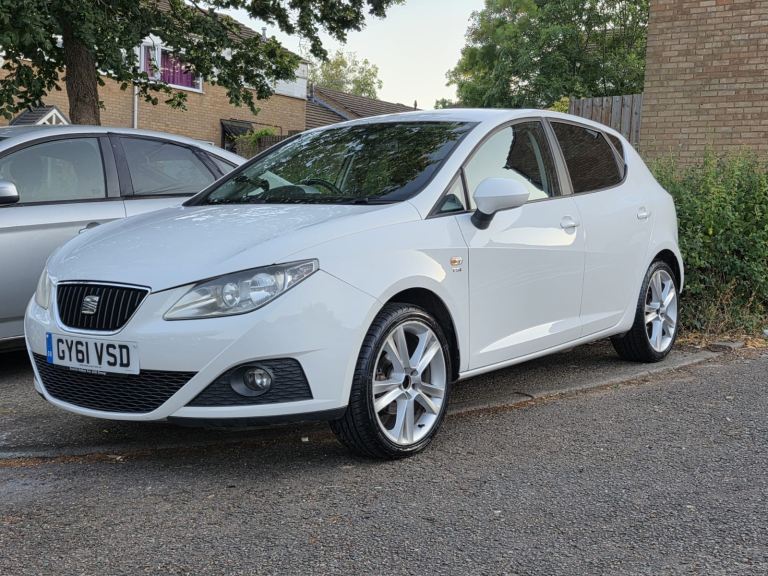 Seat, IBIZA, Hatchback, 2011, Manual, 1197 (cc), 5 doors