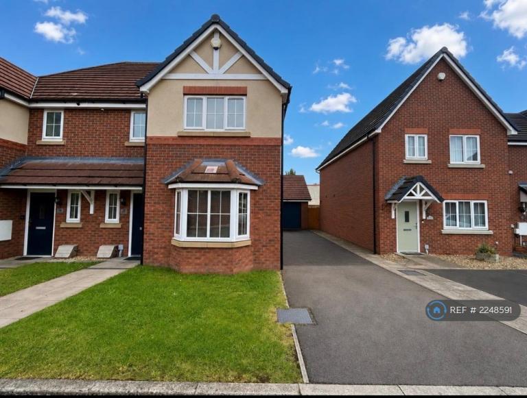 3 bedroom house in New Croft Drive, Willenhall, WV13 (3 bed) (#2248591)