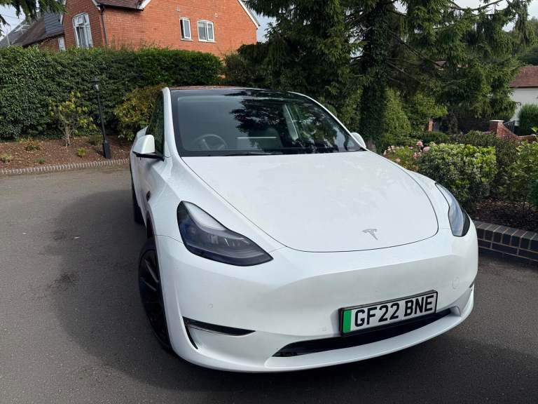 TESLA MODEL Y (Dual Motor) Long Range White Auto Electric 2022