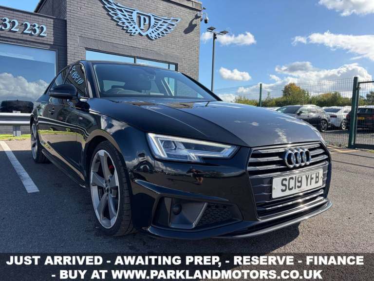 2019 Audi A4 2.0 A4 Black Edition 35 TFSI 4dr Saloon Petrol Manual