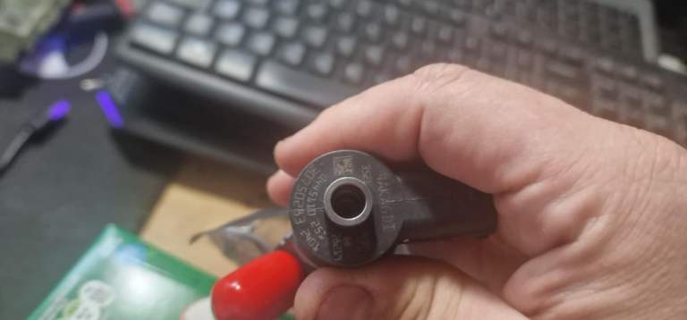 2 oryginał Bosch 0445110 251 injector nozle volvo 