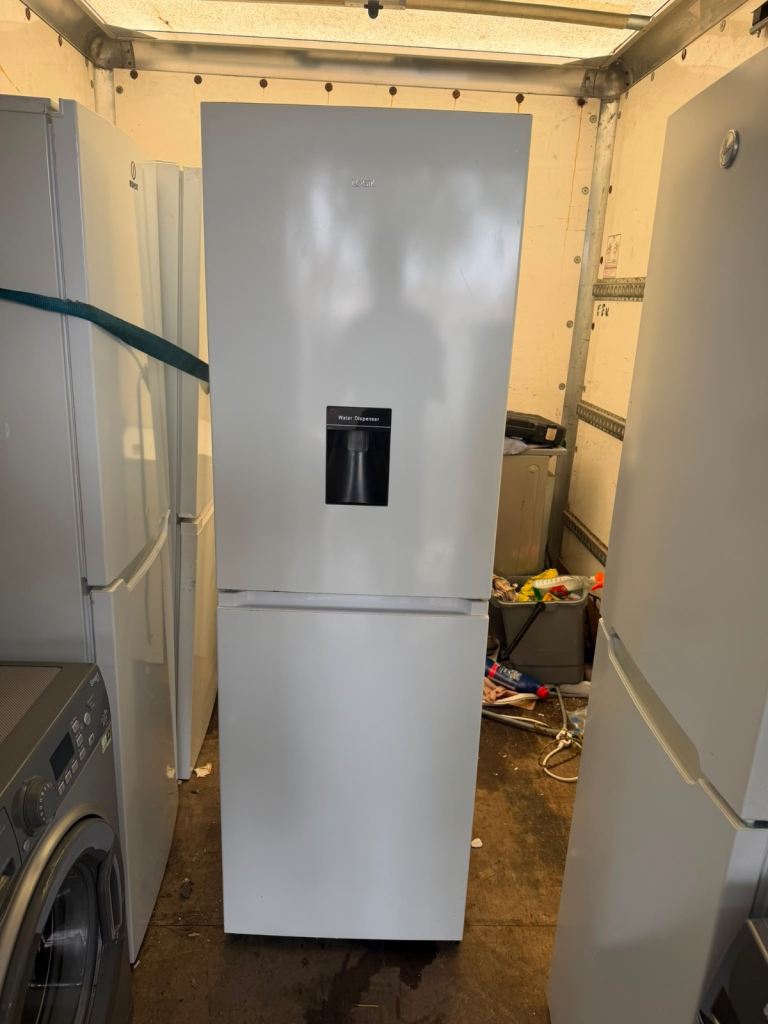 Beko White Fridge Freezer with Water Dispenser – Good Condition