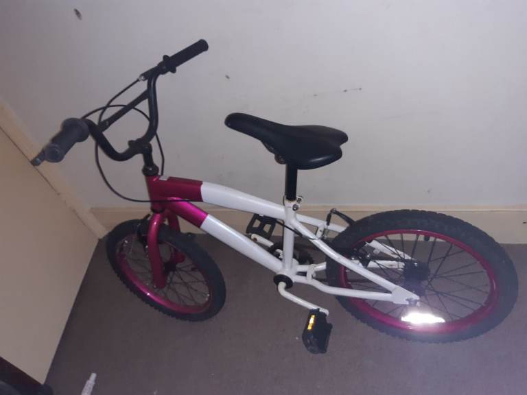 Junior BMX for girls (no stickers)