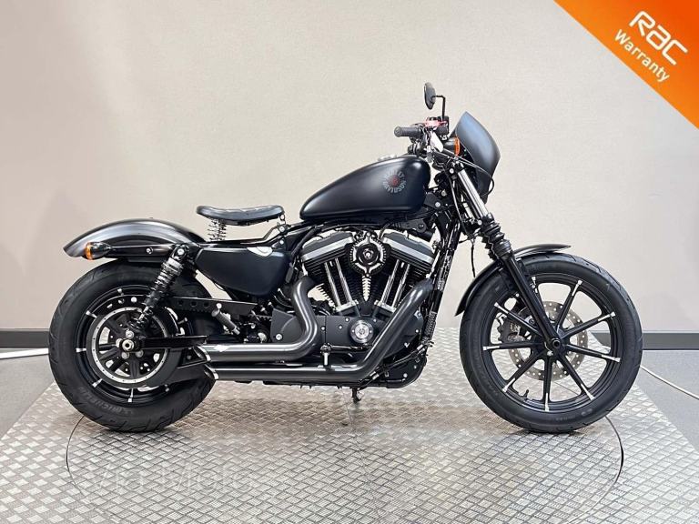HARLEY-DAVIDSON XL 883 N IRON - 2019 - 6044 miles