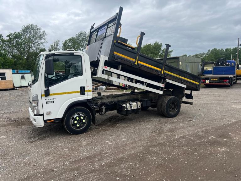 ISUZU TRUCKS FORWARD N75.150 AUTO ,INSULATED TIPPER TARMAC