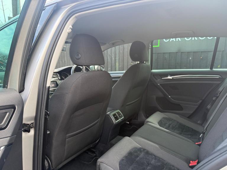 2013 Volkswagen Golf 2.0 TDI BlueMotion Tech GT Euro 5 (s/s) 5dr HATCHBACK Diesel Manual