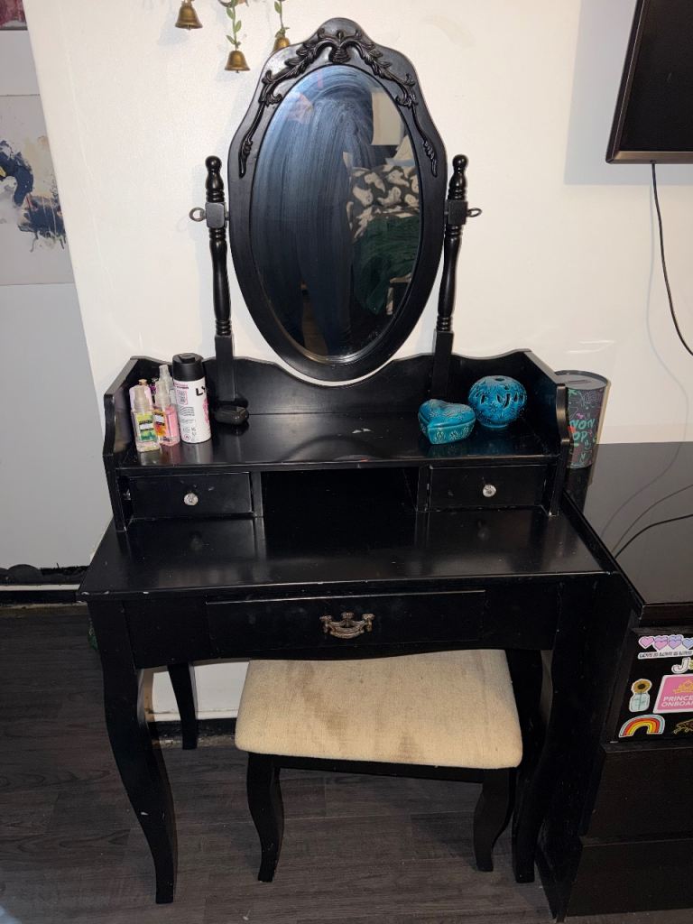 Black Vanity / Dressing table