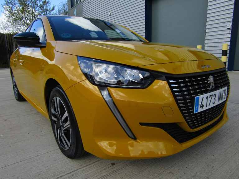 2023 Peugeot 208 1.2 PURE TECH ACTIVE PACK EURO 6 PETROL 6 SPEED MANUAL LHD  Hatchback Petrol Manual