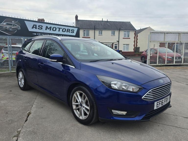 2016 Ford Focus 1.0T EcoBoost Zetec Auto Euro 6 (s/s) 5dr ESTATE Petrol Automatic