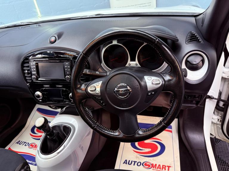 2015 Nissan Juke 1.2 DIG-T Acenta Premium Euro 6 (s/s) 5dr HATCHBACK Petrol Manual