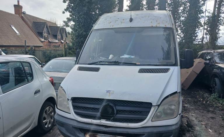 Mercedes SPRINTER / Spares and repairs