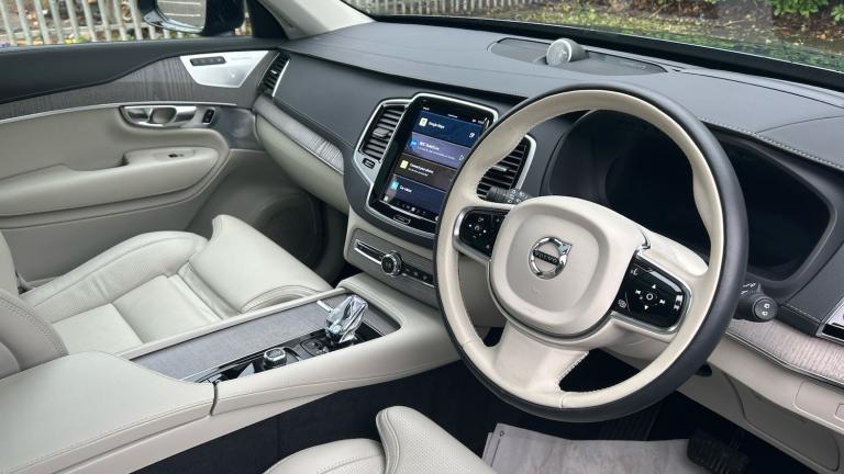 2023 Volvo XC90 2.0 T8 [455] RC PHEV Ultimate Dark 5dr AWD Gtron Estate Estate Hybrid Automatic