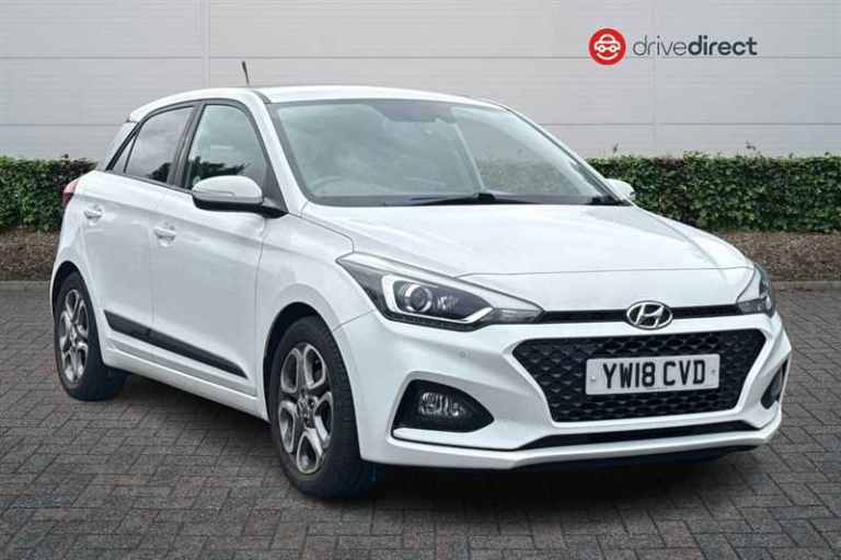 Hyundai i20 1.2 Premium Nav Hatchback 5dr Petrol Manual Euro 6 (s/s) (84 ps) Hatchback Petrol Manual