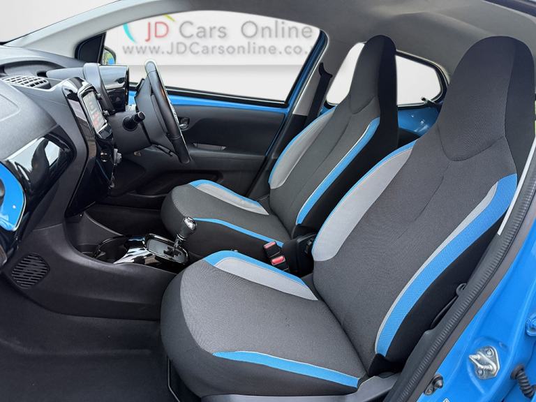 TOYOTA AYGO 1.0 VVT-i x-cite 2015