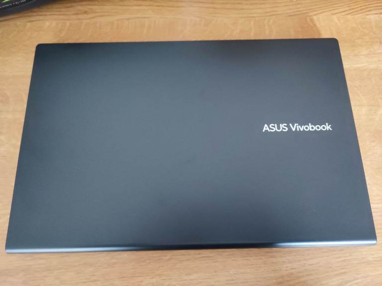ASUS VIVOBOOK X1500E LAPTOP WINDOWS 11 16GB RAM EXCELLENT CONDITION !!