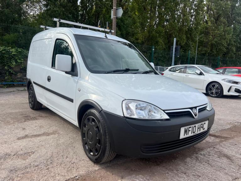 2010 Vauxhall Combo 2000 1.3CDTi 16V Van [75PS] CAR DERIVED VAN DIESEL Manual