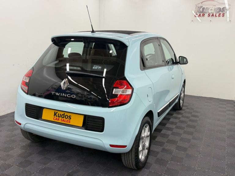 2016 Renault Twingo 1.0 SCe THE COLOUR RUN 5dr - LOW 57000 miles - ELEC PAN ROOF - FSH HATCHBACK ...