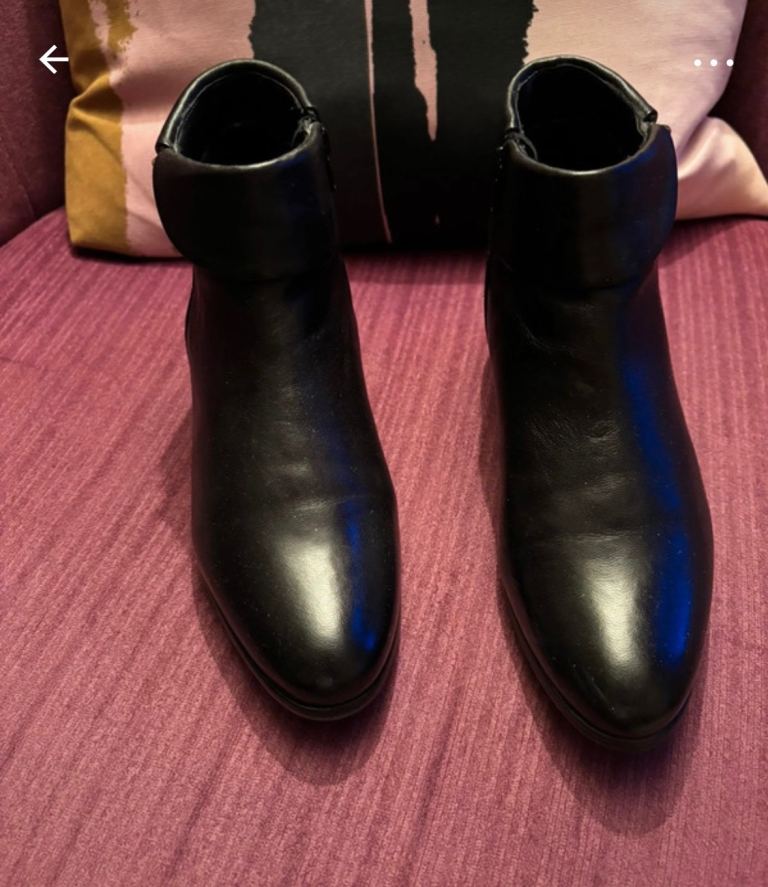 Leather Lotus Ankle Boots