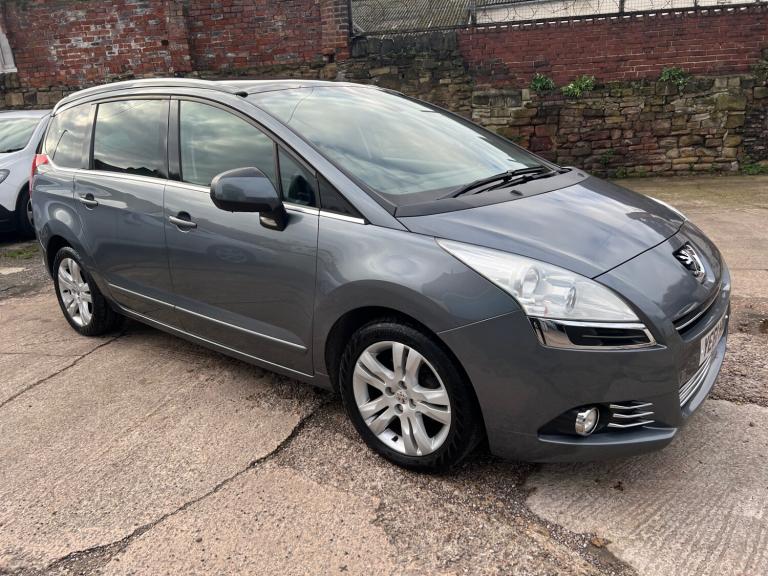 2011 Peugeot 5008 2.0 HDi 150 Exclusive 5dr MPV Diesel Manual