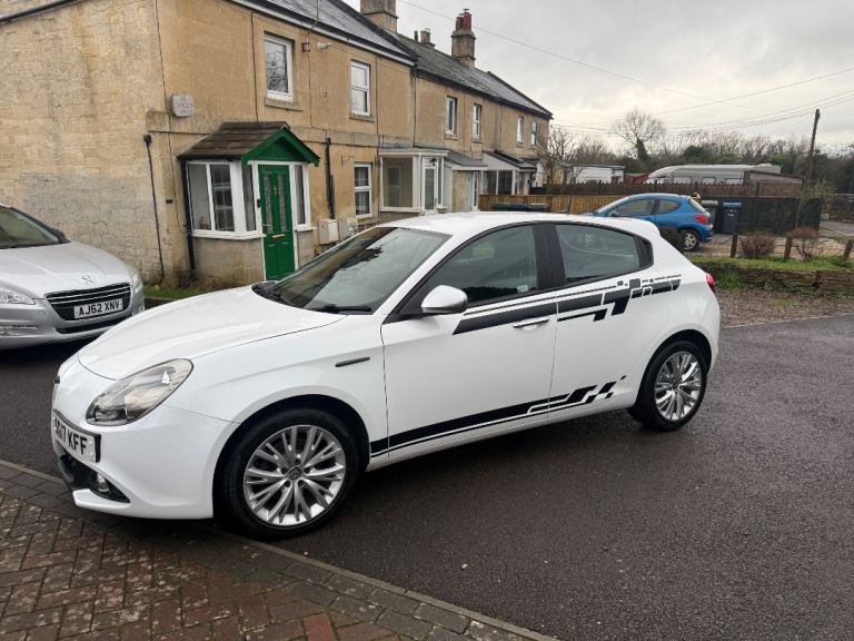 Alfa Romeo, GIULIETTA, Hatchback, 2017, Manual, 1598 (cc), 5 doors