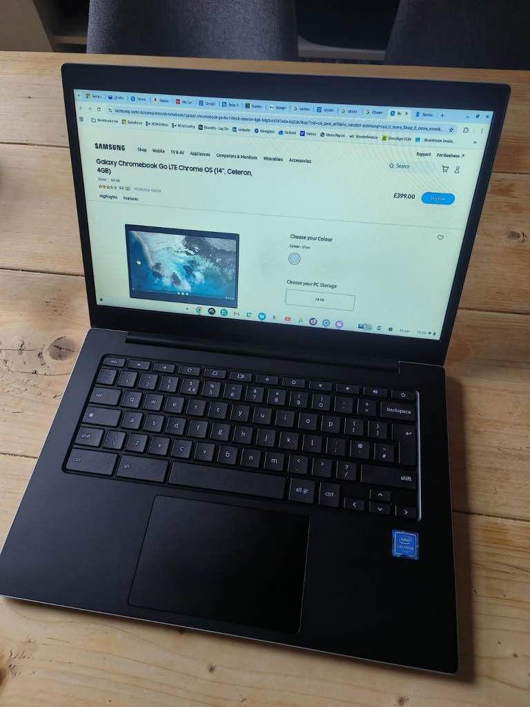 Samsung Galaxy Chromebook Go (brand new)