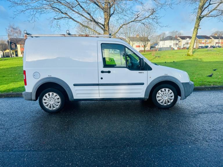 2009 Ford Transit Connect Low Roof Van L TDCi 75ps PANEL VAN Diesel Manual