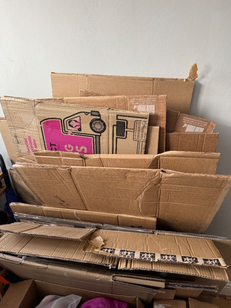 image for Moving boxes - various sizes