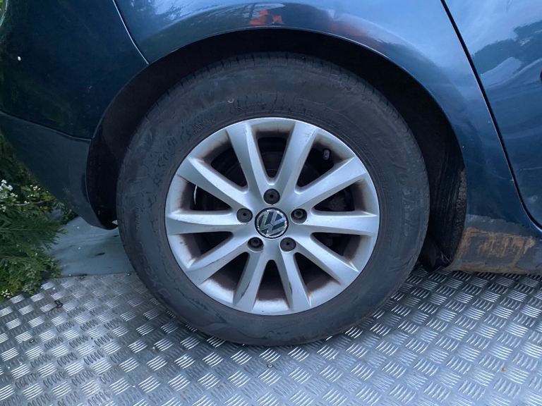 Vw alloy wheels and tyres fit Vw caddy golf Passat ect 