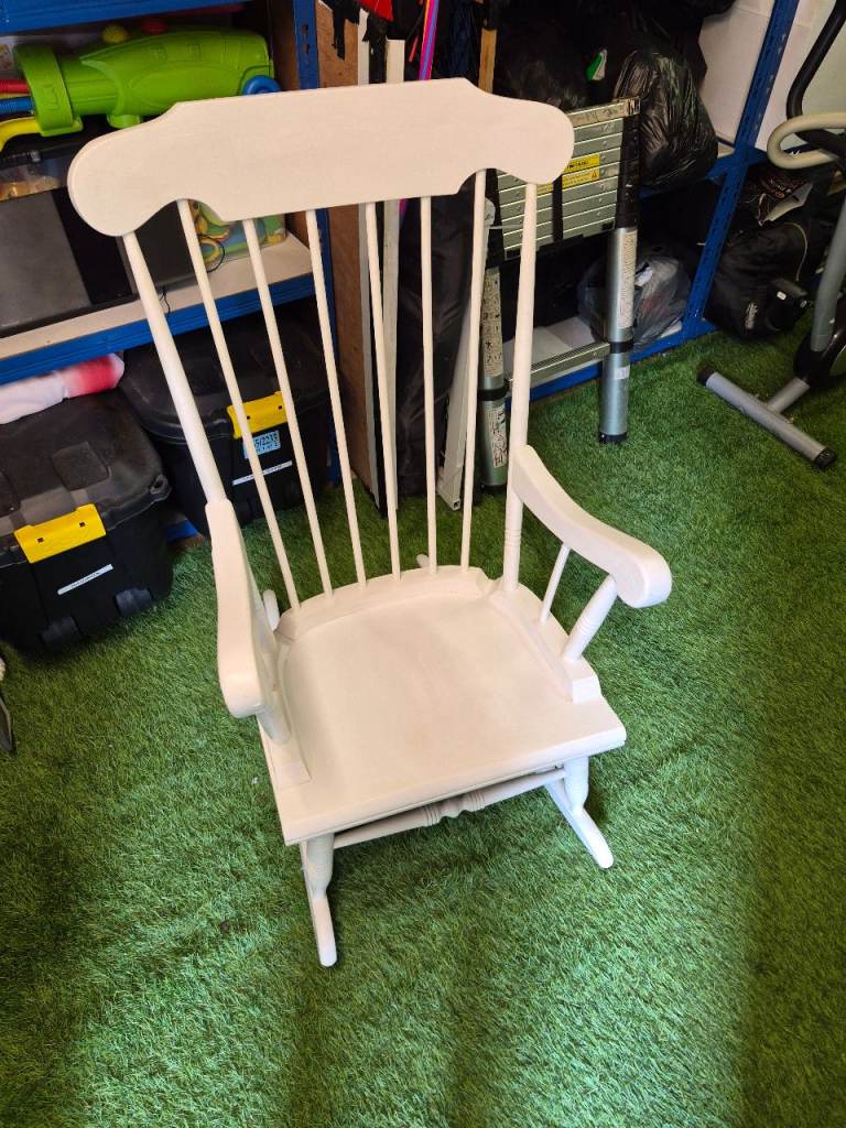 White Wooden Rocking Chair – Good Condition