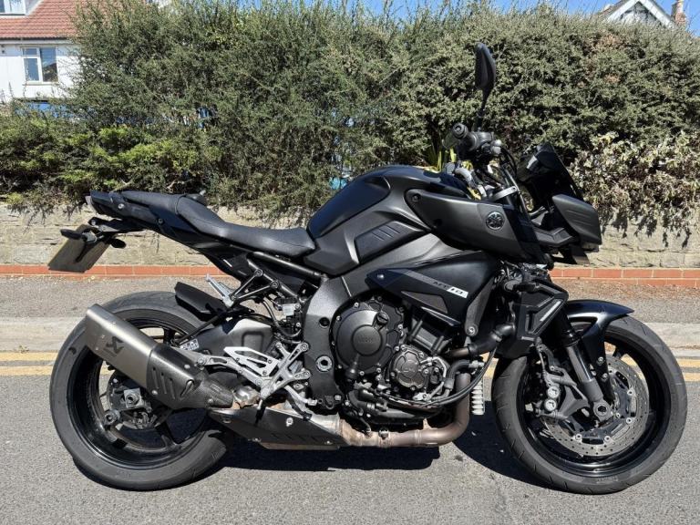 YAMAHA MT-10 2020