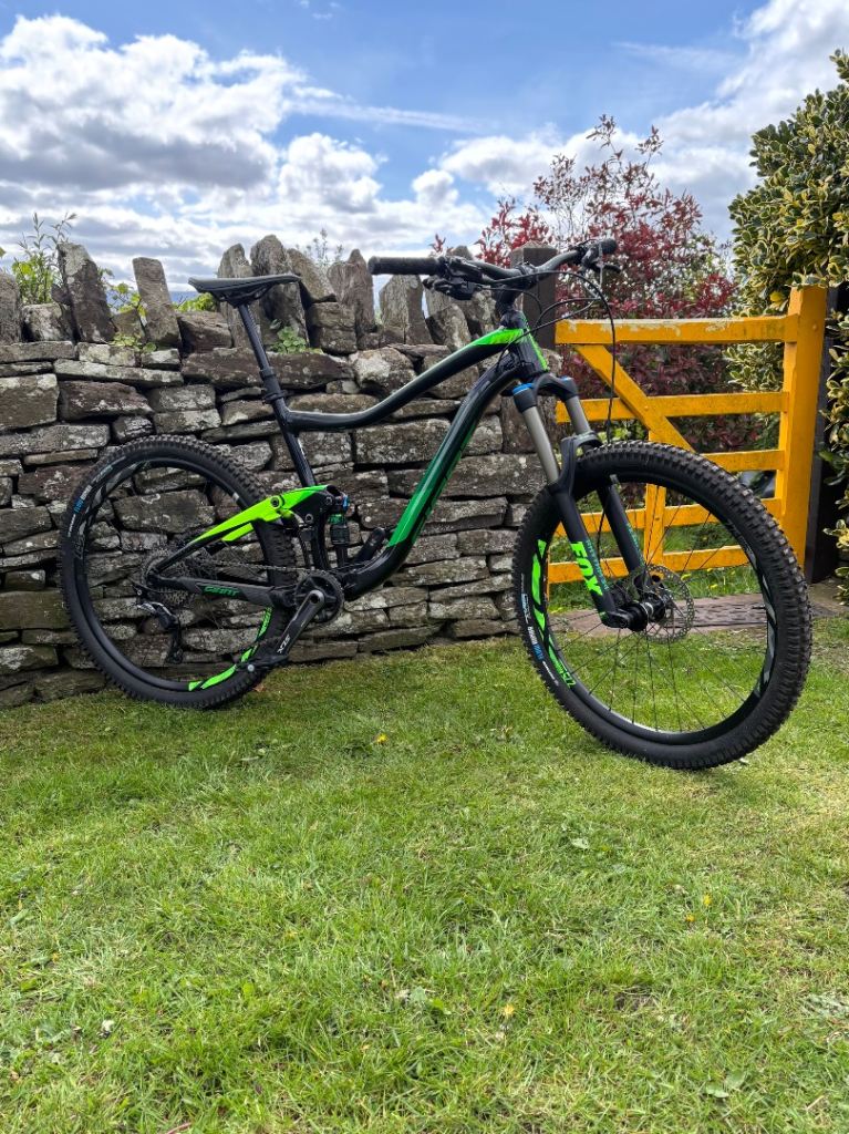 Giant Trance (Fox/SLX Spec) Full Suspension Mountain Bike - Size Large