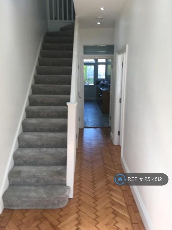 1 bedroom in Como Road, London, SE23 (#2514812)