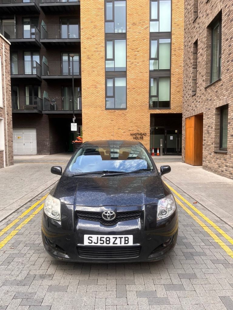 Toyota Auris Automatic 61k miles £2700