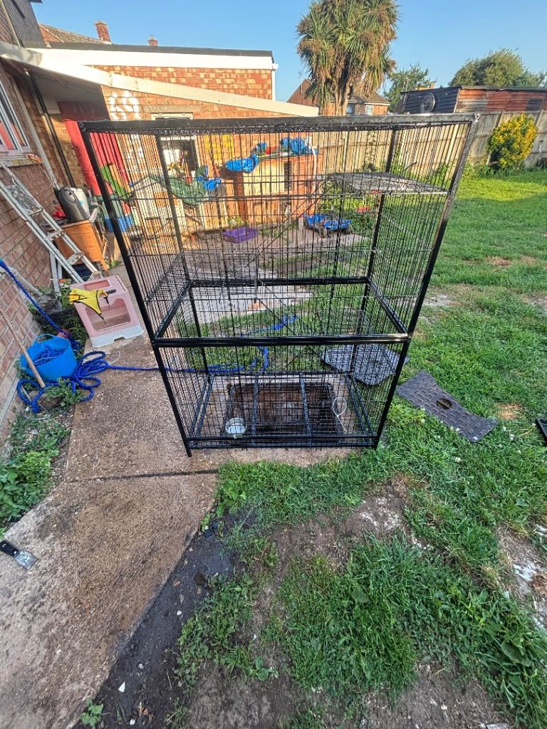 Pet cage 